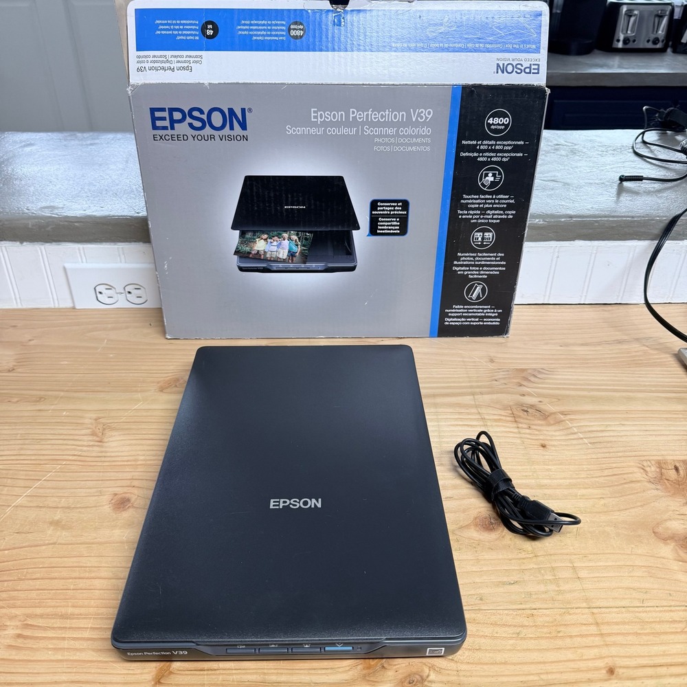 Epson Perfection V39 Color Photo Document Scanner 4800 dpi J371A Black